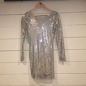 Akria sequence lined party dress size small New Year’s Eve party dress